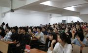 文学院团委顺利举行考研就业经验交流会